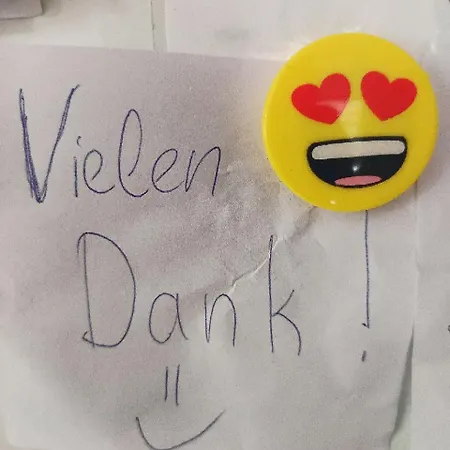 Ruhige Ortsrandlage 1 *